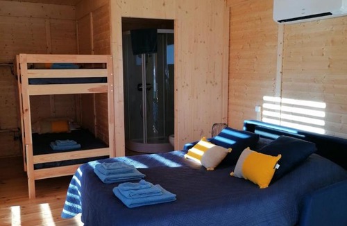 Saint-Michel-Mont-Mercure Ski Chalet | Le Frêne chalet 4 personnes, climatisé proche du Puy duFou