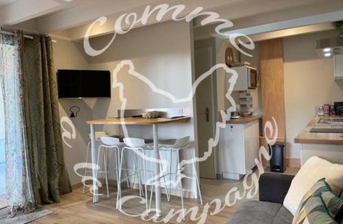 Espoey Apartment | Le Gîte, Comme à la Campagne, situé à 25m' de Lourdes, Tarbes, Pau