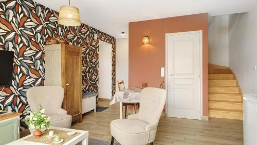 Neant-sur-Yvel House | Le Gîte de Marguerite