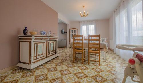 Chauffour-les-Bailly House | Le gîte des deux familles