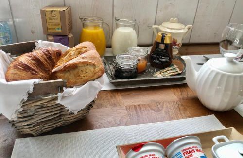 Pontorson Bed & Breakfast | Le Grenier du Jardin