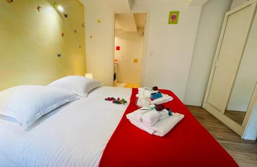 La Croix Rousse Apartment | Le Jardin croix Roussien