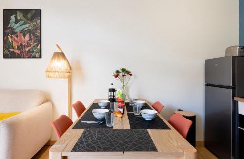 Lourdes Apartment | Le Jardin Secret - 9 min sanctuaires - Rénové & équipé - Calme sur Cour - 4 couchages
