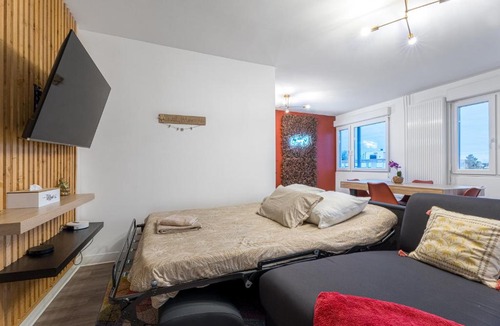 Patrotte Metz-Nord Apartment | Le Jenny - 2 lits - 4 pers' - Parking - Streaming