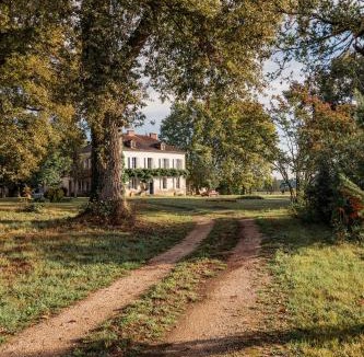Magnan House | Le levant de Cremens