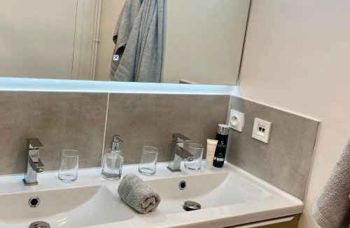 Dinan Apartment | Le Loft Lodge design&confort parking gratuit Dinan