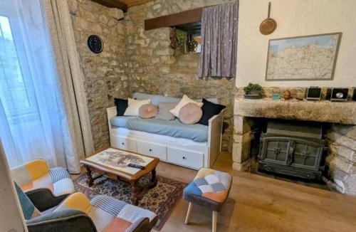 Lanvallay Apartment | Le Logis de la Cour de Bretagne au Port de Dinan Lanvallay
