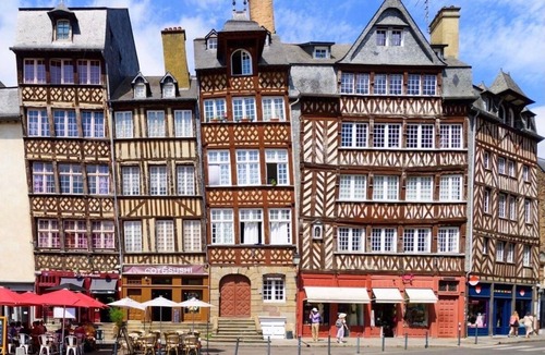 La Courrouze Apartment | Le manoir Mermoz - A haven of peace in Rennes