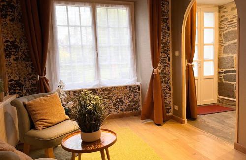 Les Champs-Geraux House | Le Manoir des Haies SPA