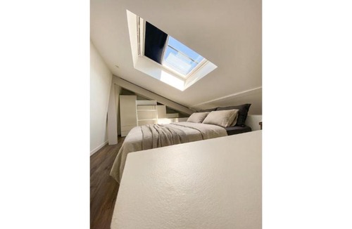 Poincare - Foch - Anatole France - Croix de Bourgogne Apartment | Le Marie Antoinette