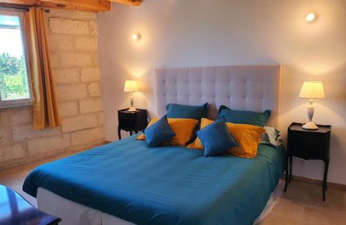 Saint Pierre de Mezoargues Apartment | Le Mas de Paulette