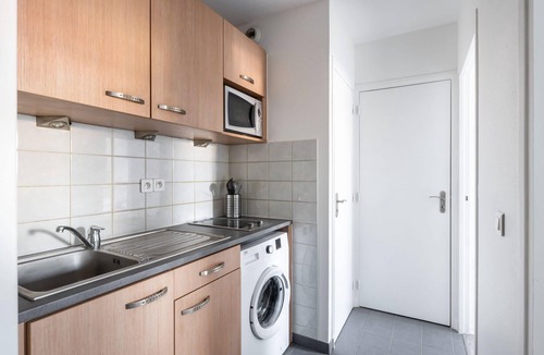 Gorge de Loup Apartment | Le Monnet - Cosy 2-Person Apartment near Metro Gorge de Loup