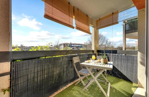 Blagnac Apartment | Le Montaigne-Clim-Parking Privé-Tramway-Airbus-MEETT