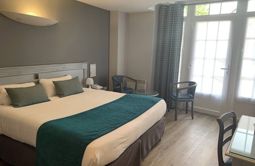 Venoy Hotel | Le Moulin de la Coudre