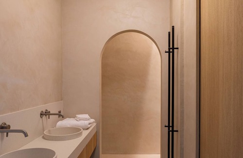 Reims City Centre Hotel | Le N°3 par Champagne Thiénot