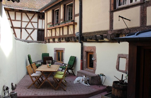 Riquewihr Apartment | LE NID DU HIBOU Charming Duplex 75 sqm/5 persons quiet in the historical center