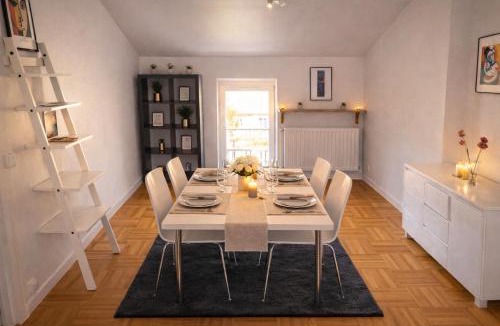 Poincare - Foch - Anatole France - Croix de Bourgogne Apartment | Le Perchoir de Picasso Nancy Gare Cosy sous les toits 3 Pers