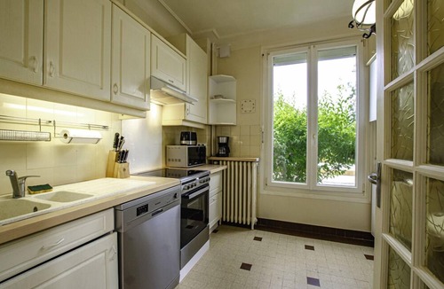 Saint-Julien-les-Villas Apartment | Le Petit Jardin Sancéen
