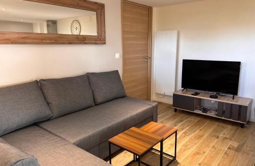 Saint-Die Apartment | Le Petit Gîte Appartement avec jardin et terrasse