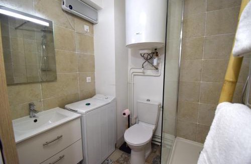Lons Apartment | Le Petit Lons - Parking gratuit - 6min Hippodrome - 7min Université - WIFI