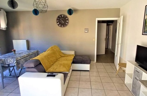 Le Hameau Apartment | Le Petit Loup Palois - Terrasse & Wifi Fibre