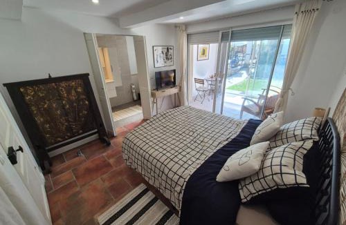 Cambayrac Bed & Breakfast | Le petit Riyade
