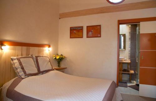 Saint-Julien-les-Villas Bed & Breakfast | Le Petit Saint-Julien