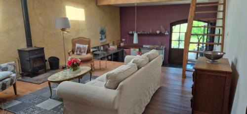 Cazaux-Villecomtal House | Le Peyroutet