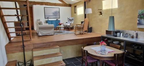 Cazaux-Villecomtal House | Le Peyroutet