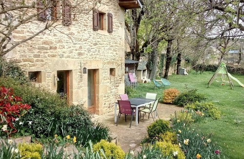 Palmas-d'Aveyron House | Le Pigeonnier Gite de Charme à la Campagne, au Calme
