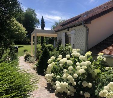 La Noue Bed & Breakfast | Le Pigeonnier - Gîte du Moulin