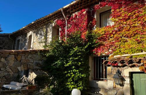 Trigance Bed & Breakfast | Le Priolat des Anges aux portes des gorges du Verdon