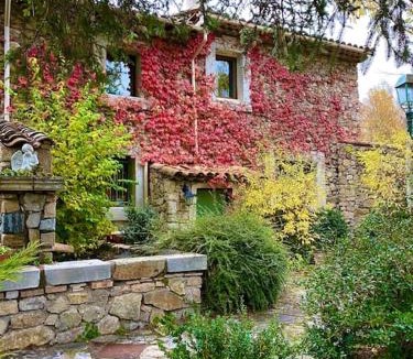 Trigance Bed & Breakfast | Le Priolat des Anges aux portes des gorges du Verdon