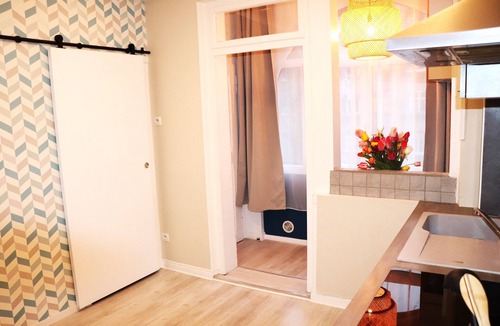 Colmar Apartment | LE Refuge DES Reves Appartement Spacieux Avec Parking Gratuit