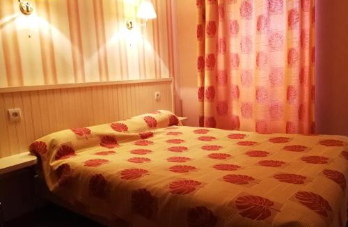 Belle-Isle-en-Terre Hotel | Le relais de l'Argoat