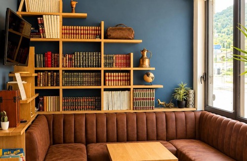 Le Beausset Hotel | Le Relais de la Calèche