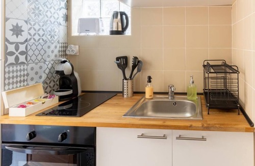 Troyes House | Le Relax - Air-conditioned house with terrace -Troyes
