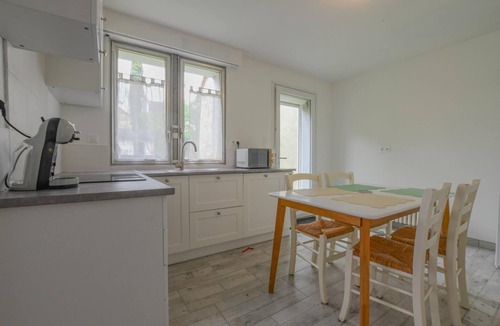 Sainte-Savine Apartment | Le Rez de Jardin - SAINTE SAVINE