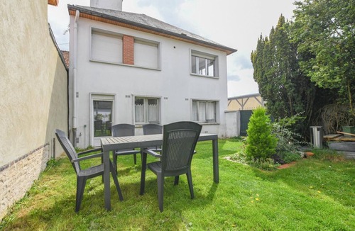 Sainte-Savine Apartment | Le Rez de Jardin - SAINTE SAVINE