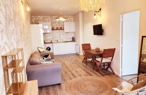 Chalons-en-Champagne Apartment | "Le Rive-Gauche" tout équipé, 2 chambres proche gare & centre - WiFi-NETFLIX gratuits