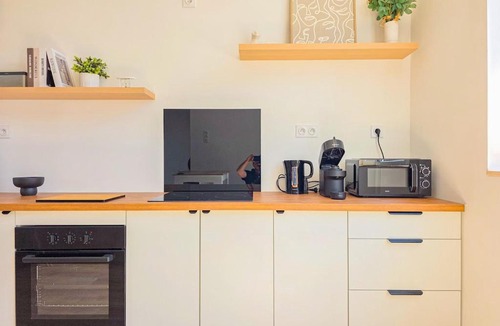 Saint-Brieuc Apartment | Le Sauge, 5 min Gare, Terrasse, Stationnement