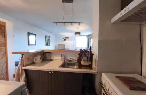 Le Super-Sauze Apartment | Le Sauze Bright 60m Flat near Slopes