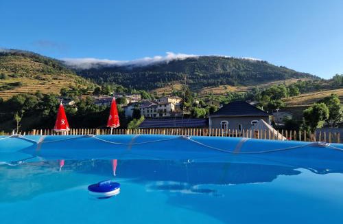 Comus House | Le Silence du Midi