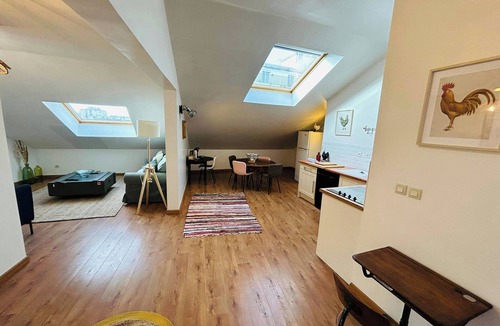 Laon Sud Apartment | Le Spacieux Couturier | Calme | Gare centre