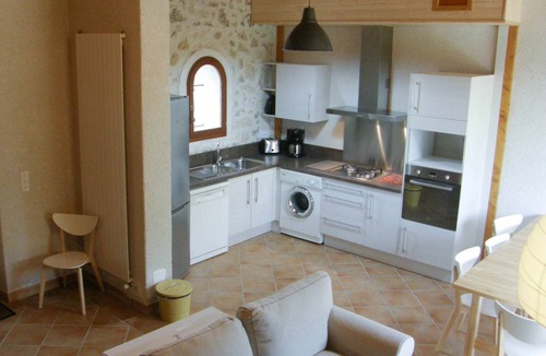 Condom House | Le Ténarèze, bed and breakfast for a large tribe