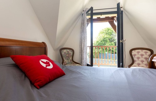 Le Rosais-La Flourie House | Le tertre Verrine by Interhome