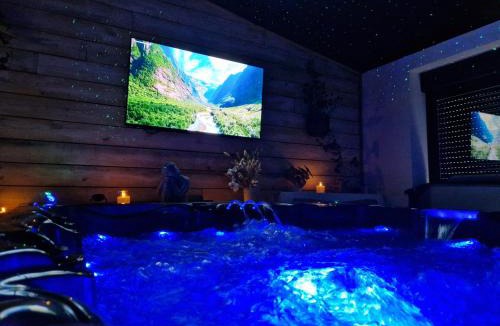 Buhl-Lorraine Bed & Breakfast | Le Tonneau insolite Bacchus - Le Souffle du Saule - SPA
