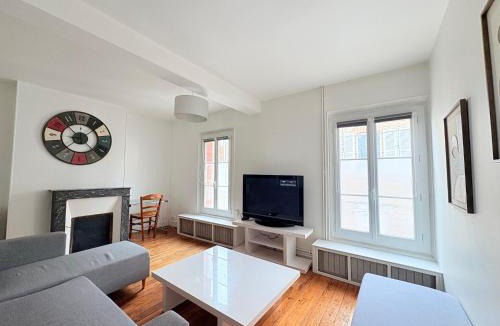 Sens Apartment | Le Travel - gare à 5 min a pied