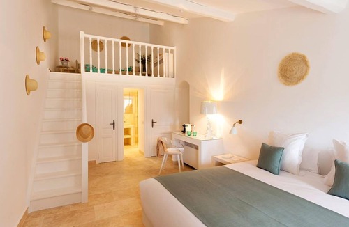 Castillon-du-Gard Hotel | Le Vieux Castillon