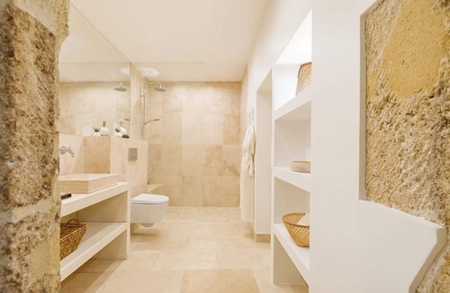 Castillon-du-Gard Hotel | Le Vieux Castillon